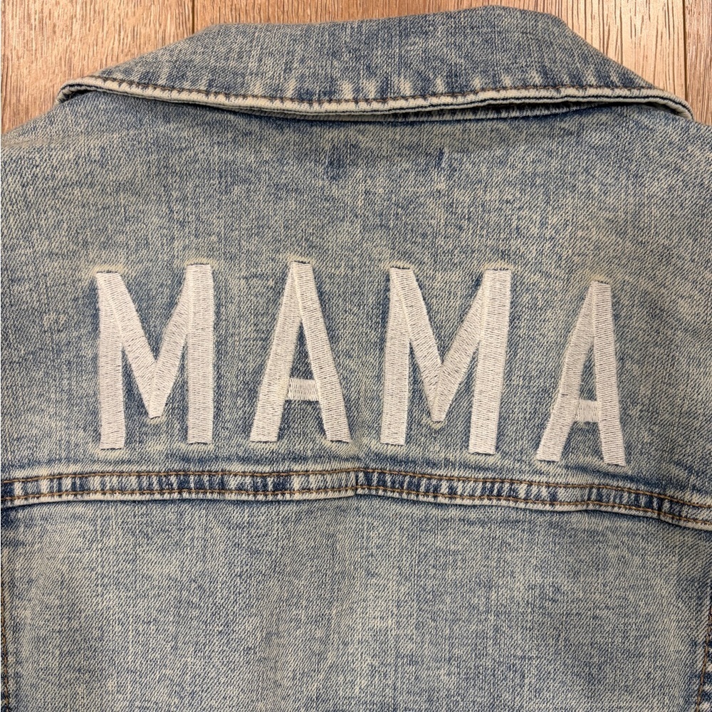 Sonoma Goods for Life Mama Denim Jacket Women Small Light Wash Embroidered - Picture 7 of 8